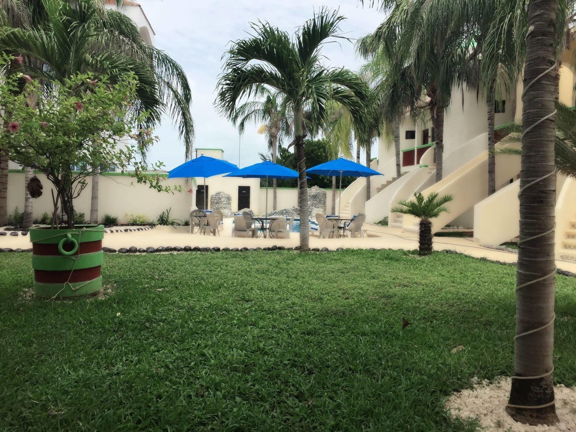 איסלה מוחרס Villas Coco Resort - All Suites (Adults Only) מראה חיצוני תמונה